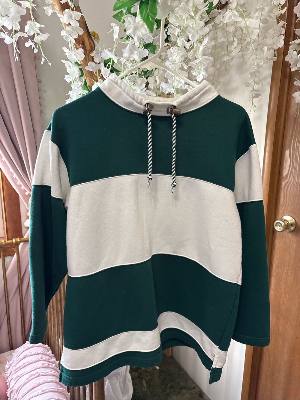 Vintage Green and White Colorblock Cowl Pullover